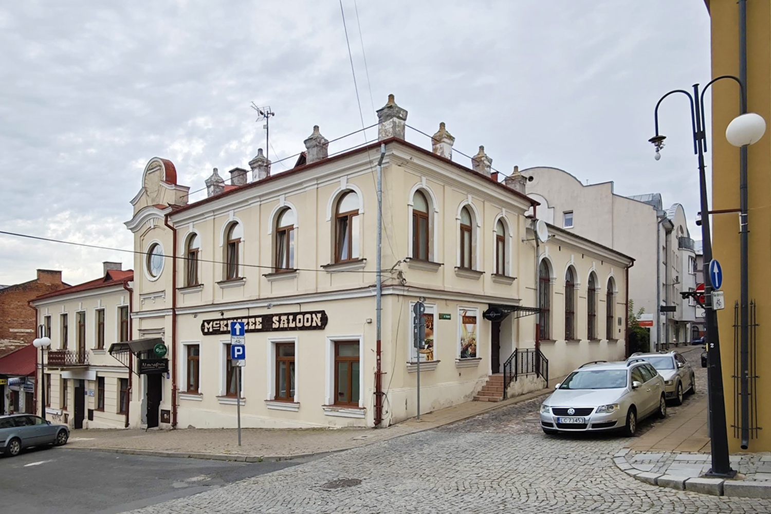 Miasto wschodu warte zachodu - 4