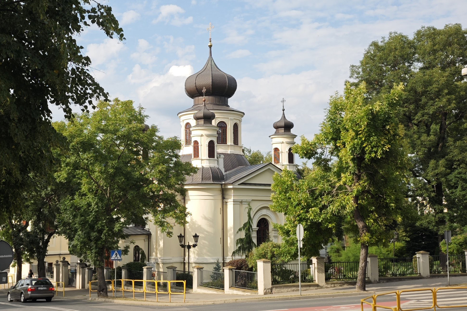 Miasto wschodu warte zachodu - 2