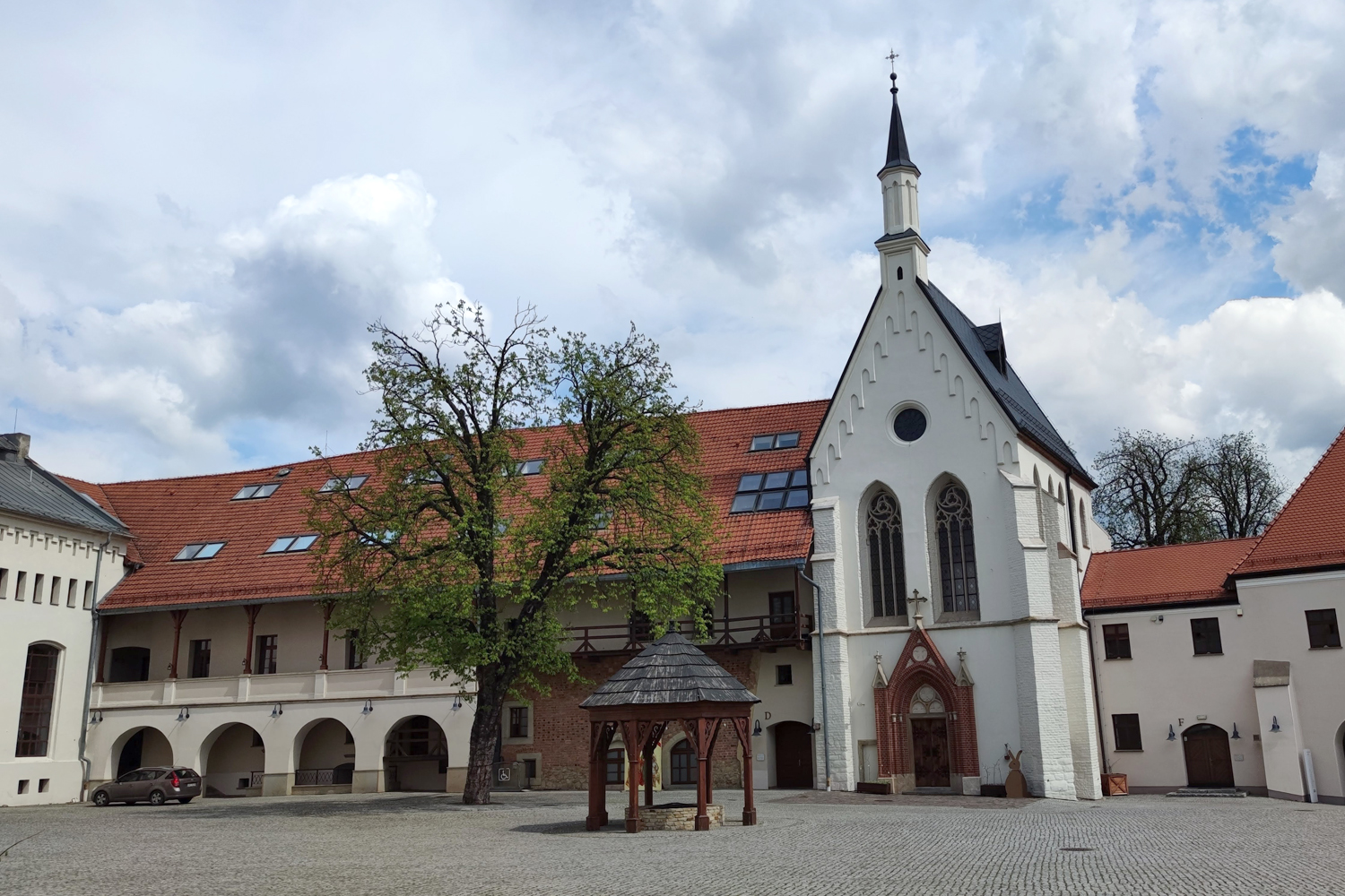 Z Ofką po średniowiecznym Raciborzu - 2