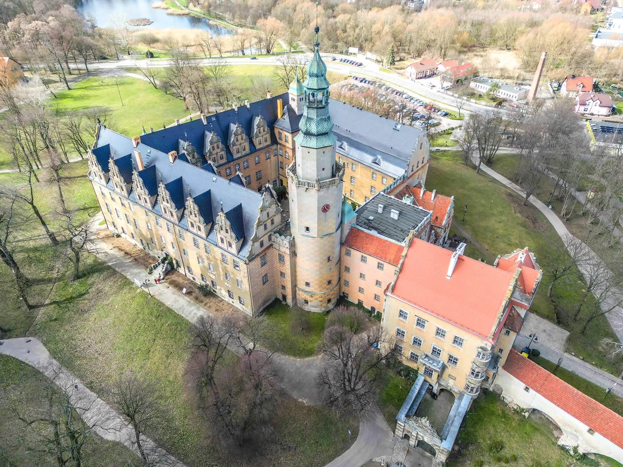 Z alchemikiem Pepełką po zakamarkach zamku w Oleśnicy - 1