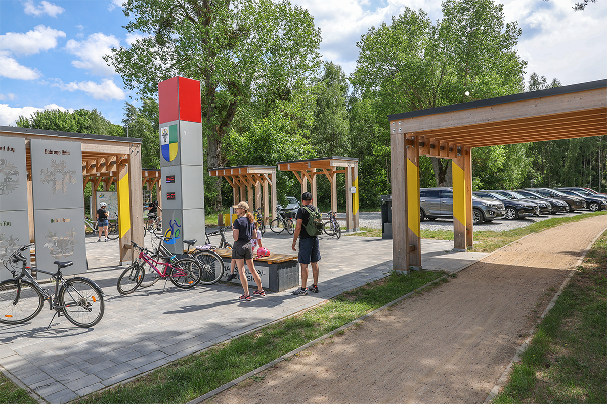 Rowerowa wyprawa brzegiem Jeziora Charzykowskiego