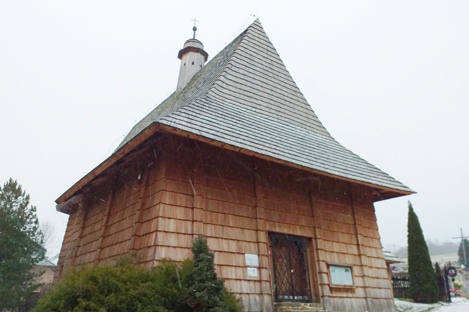 Cuda malowane na Zamagurzu. Spacer po Trybszu - 1