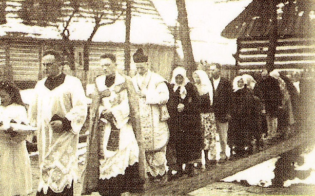 Spacer z błogosławionym po Łapszach - 1