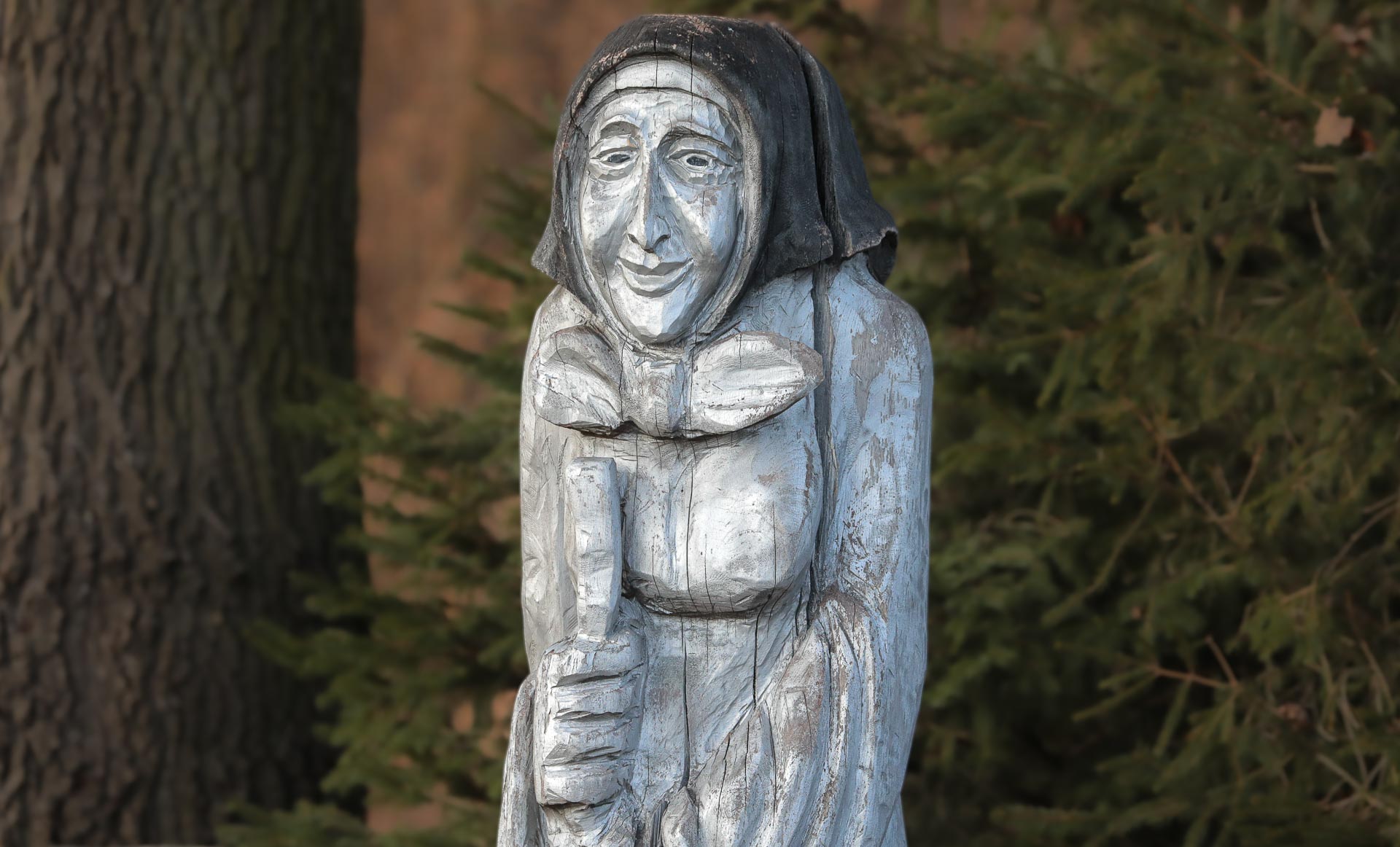 Rzeźbiarskie perełki z Głuchowic - 1