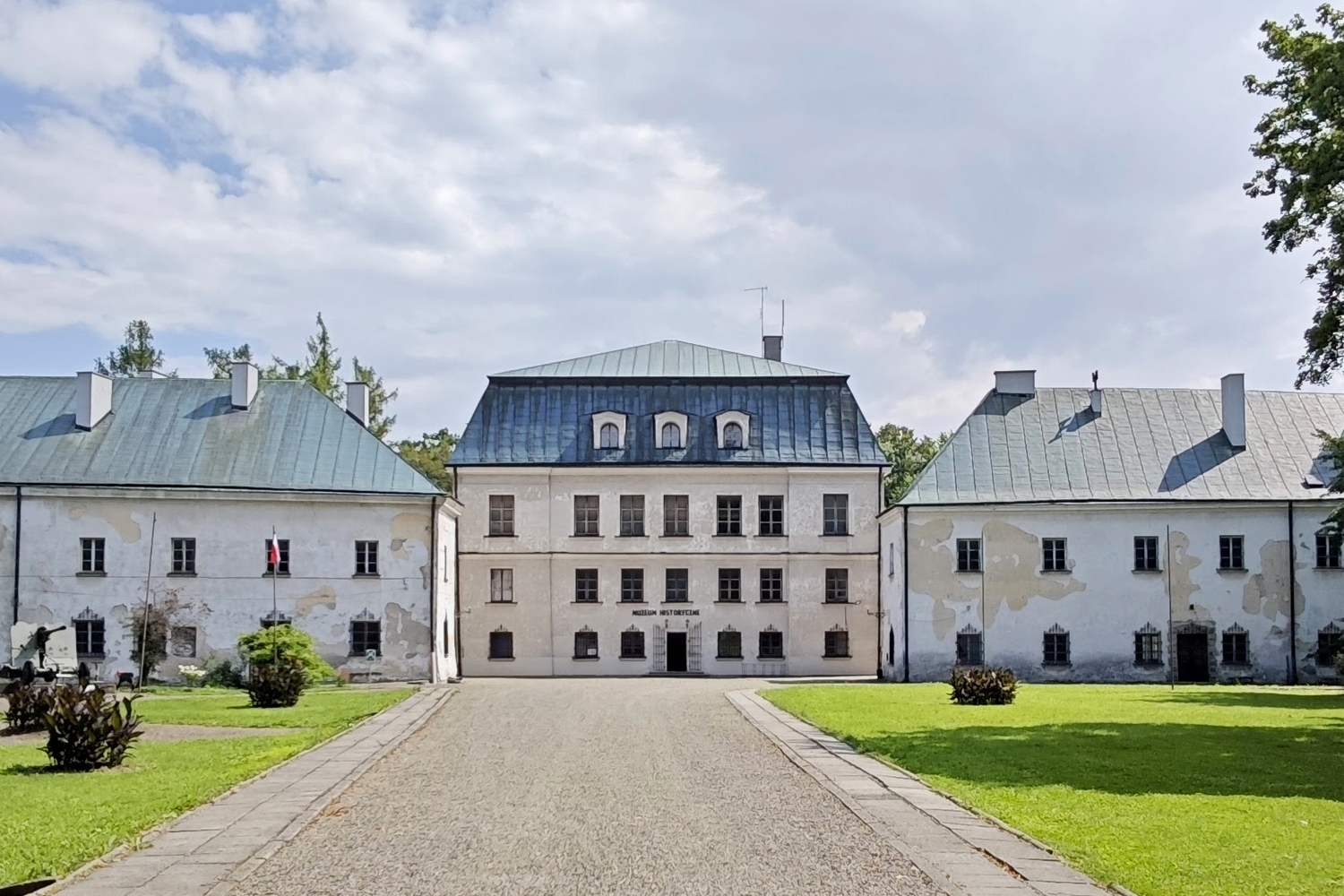 Spacer po Dukli z historią w tle