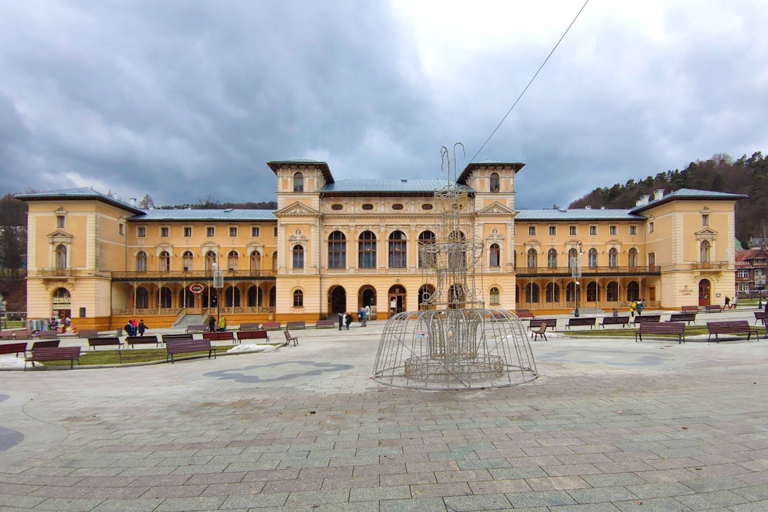 Ciekawostki krynickiego deptaka - 1