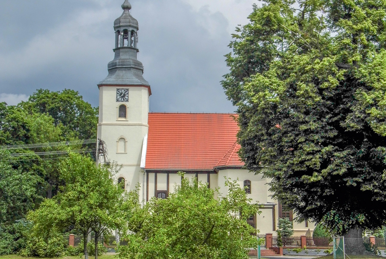Z Charlotte von Dyhrn przez radzowickie dzieje