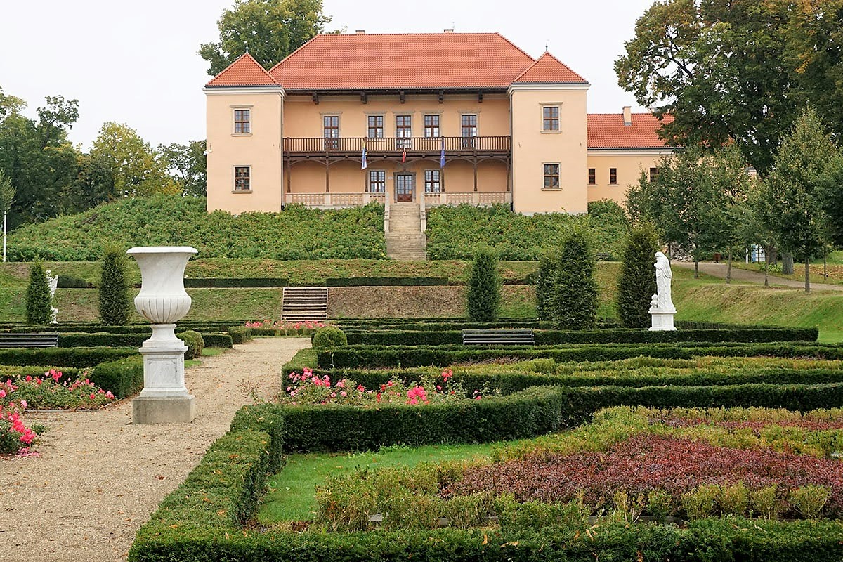 Starochęciny z ekologią i fizyką w tle - 1