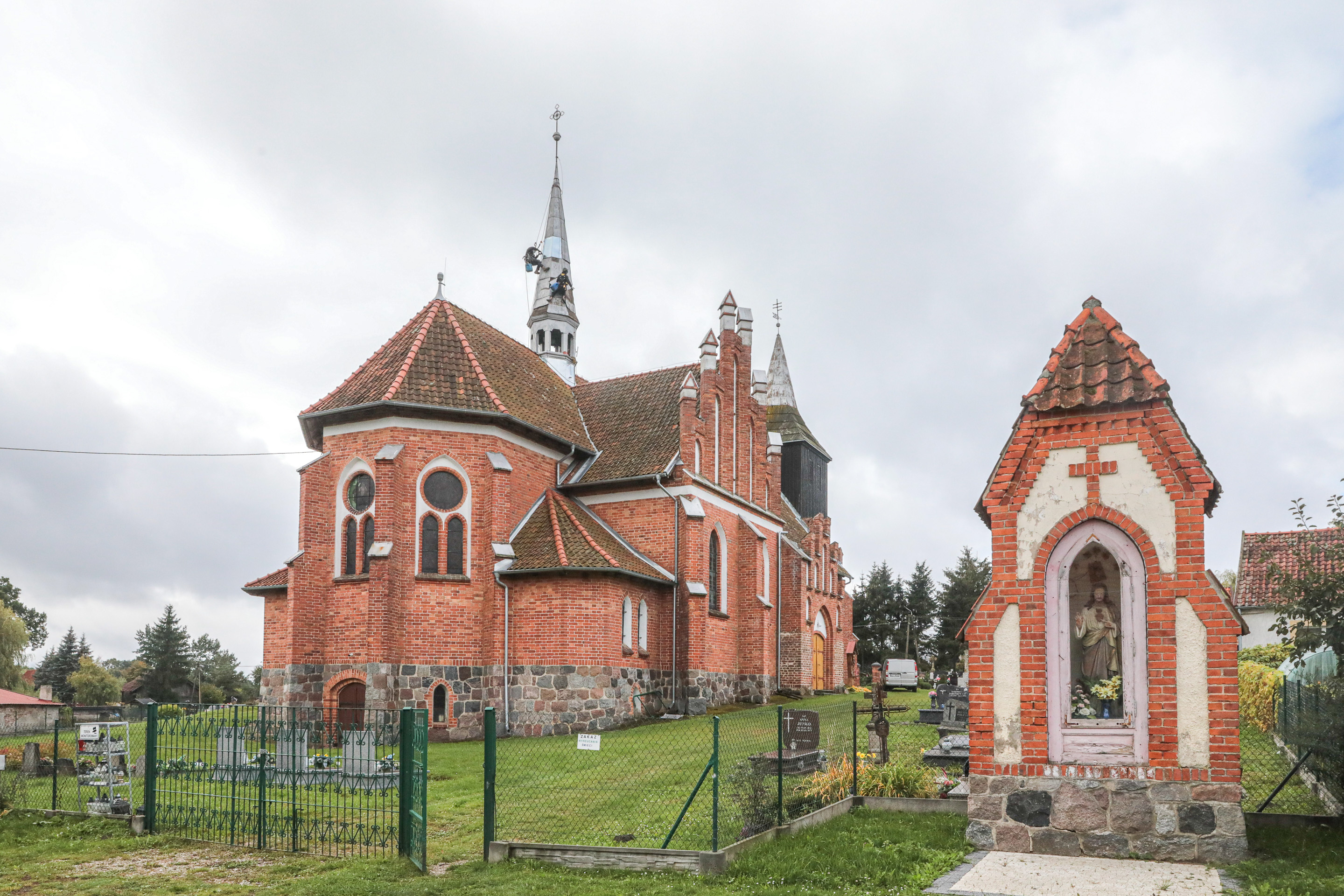Zabytki architektury sakralnej - 1